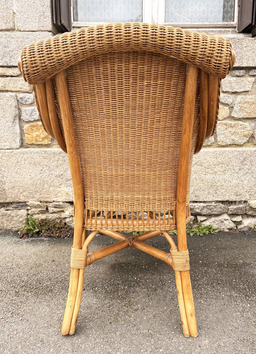 Wicker and rattan armchair – the splendour of vintage, 60s - 80s