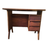 Children's desk