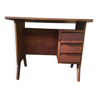 Children's desk