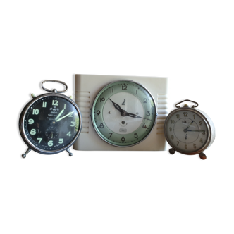 Set of clock and old alarm clock JAZ and WEHRLE