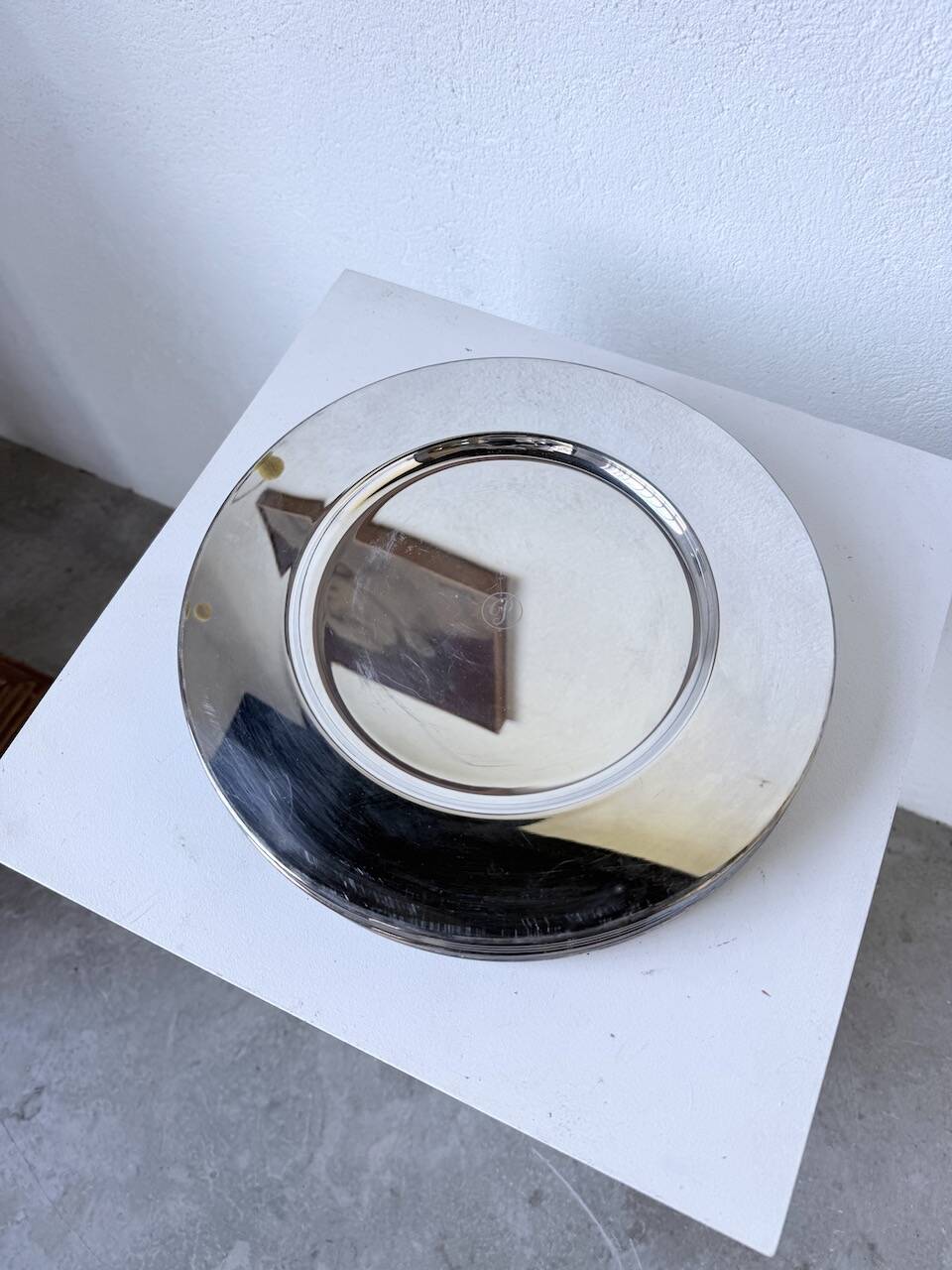 Set of 12 plates - underplates - silver-plated metal Emile Puiforcat