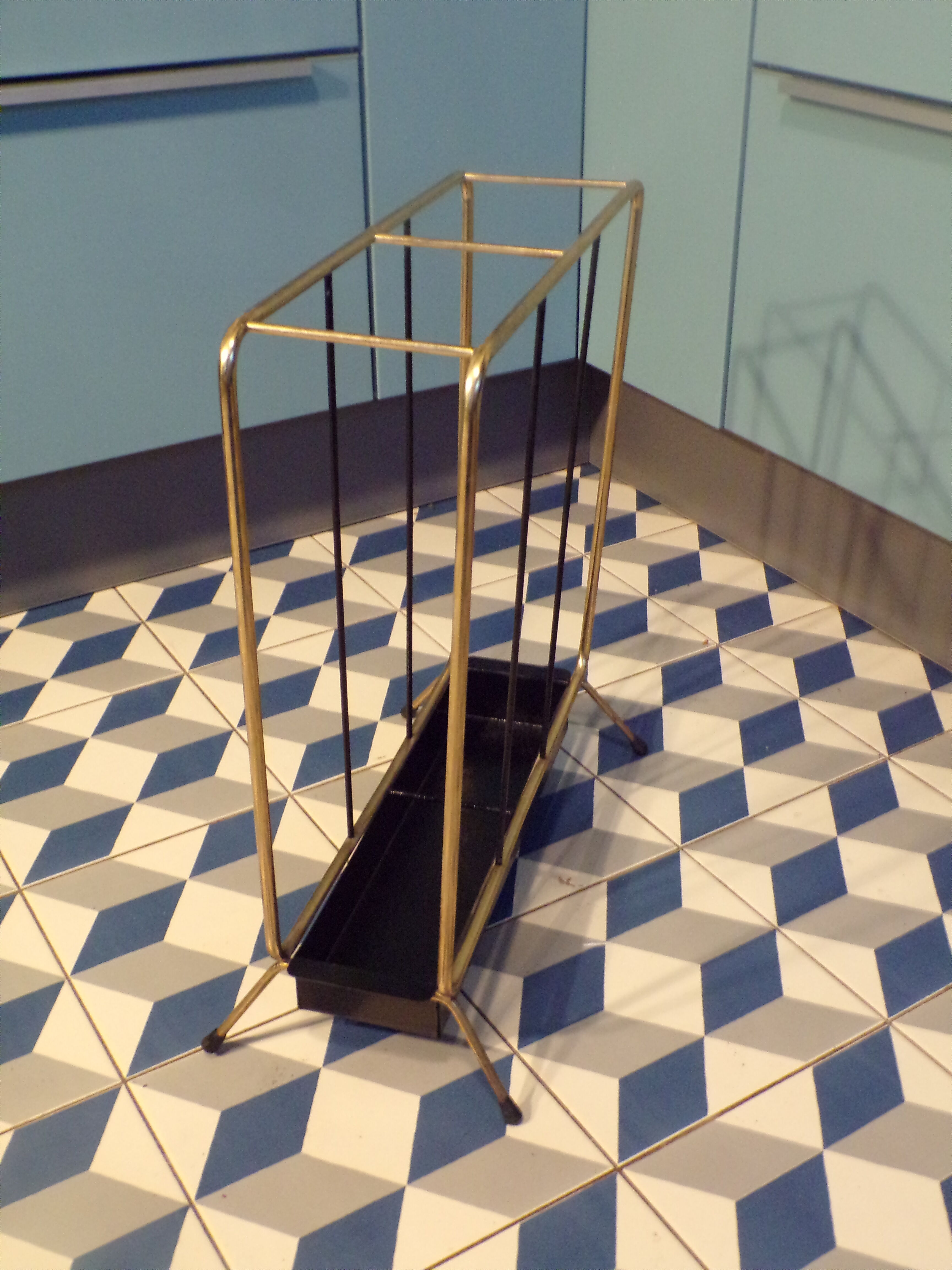 Vintage metal umbrella stand 1960