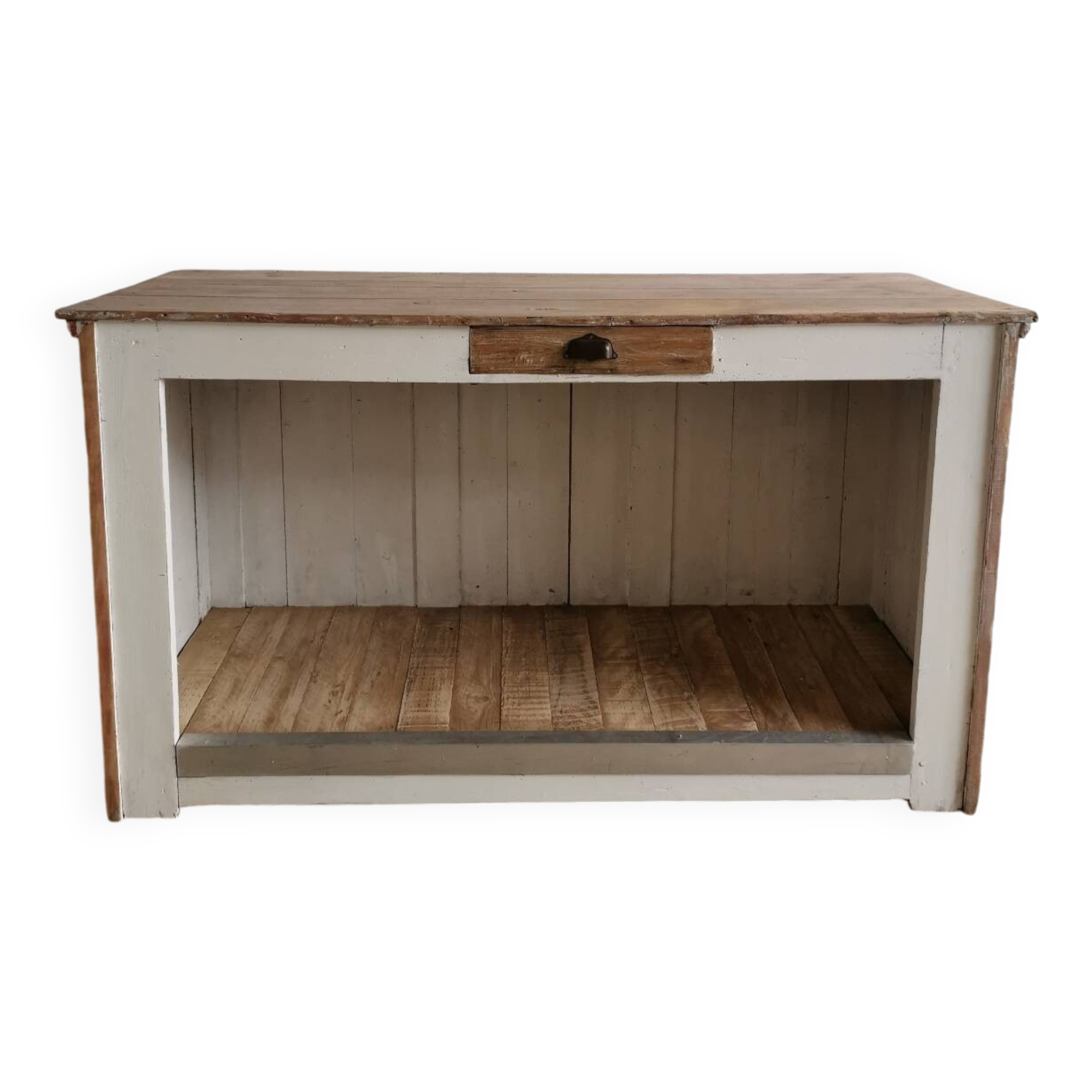 Kitchen Counter / Island