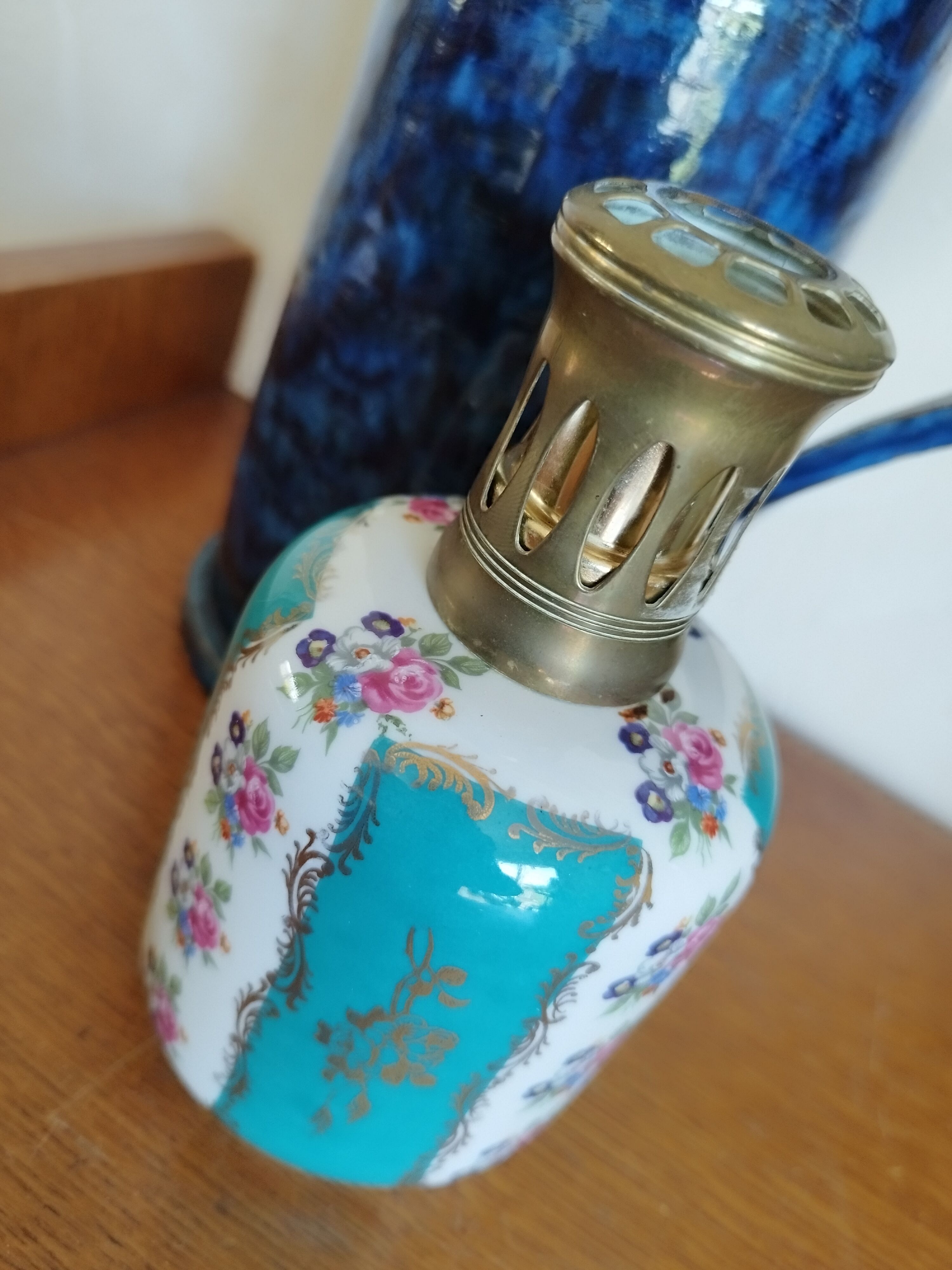 Lamp shepherd porcelain pillivuyt