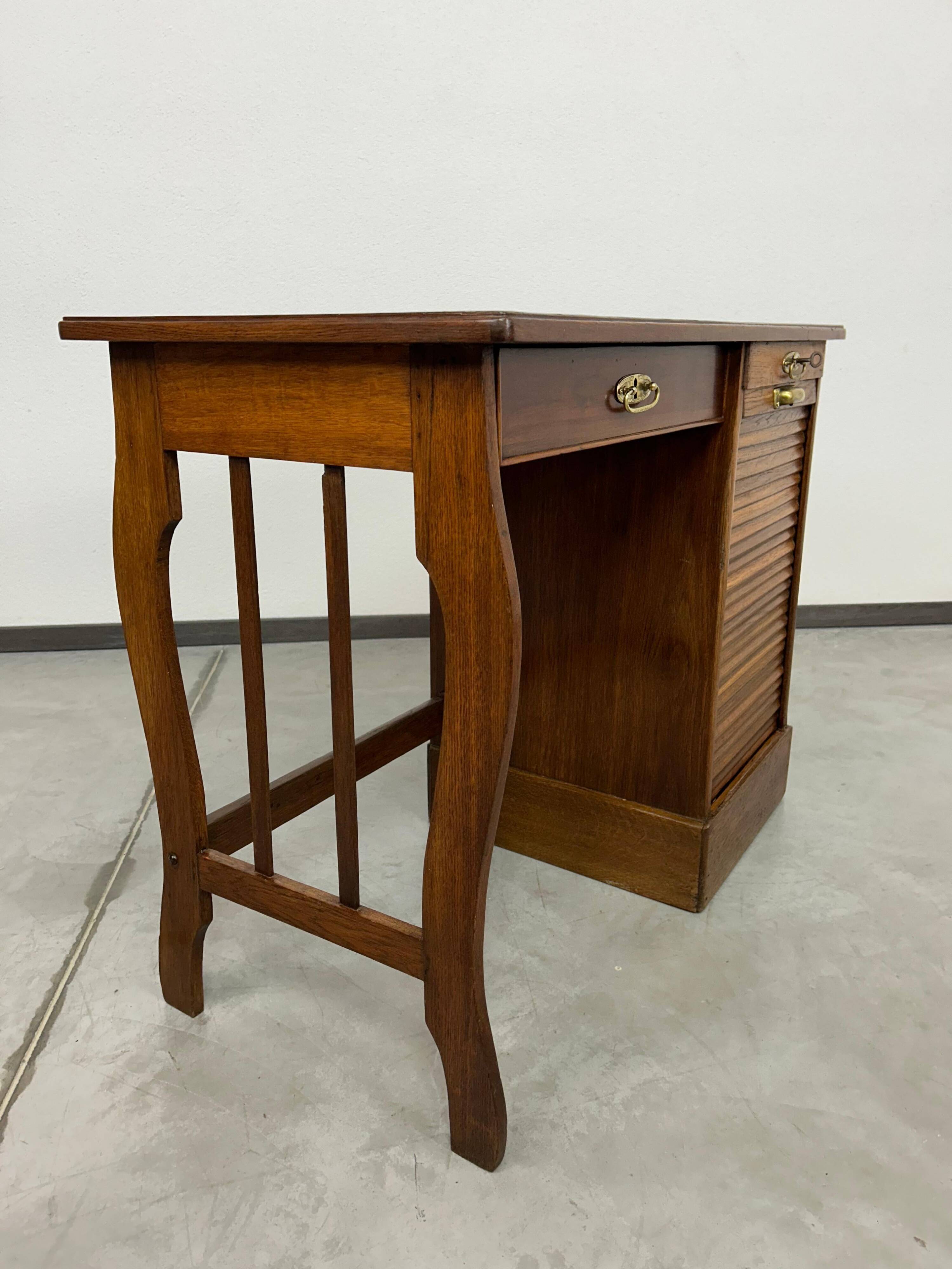Petit bureau art déco