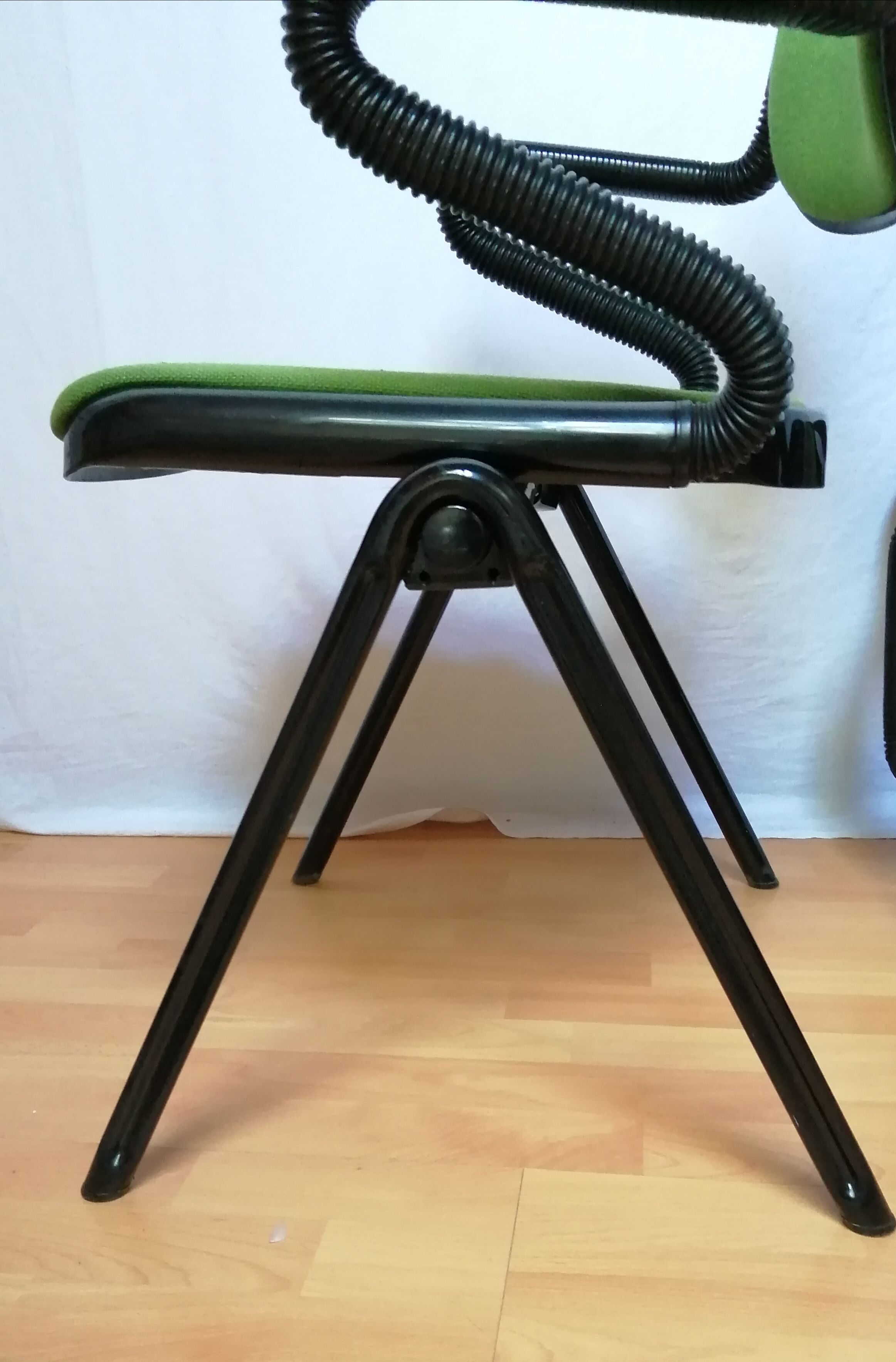 Pair of green armchairs Models Vertebra by Giancarlo Piretti for Castelli 1976