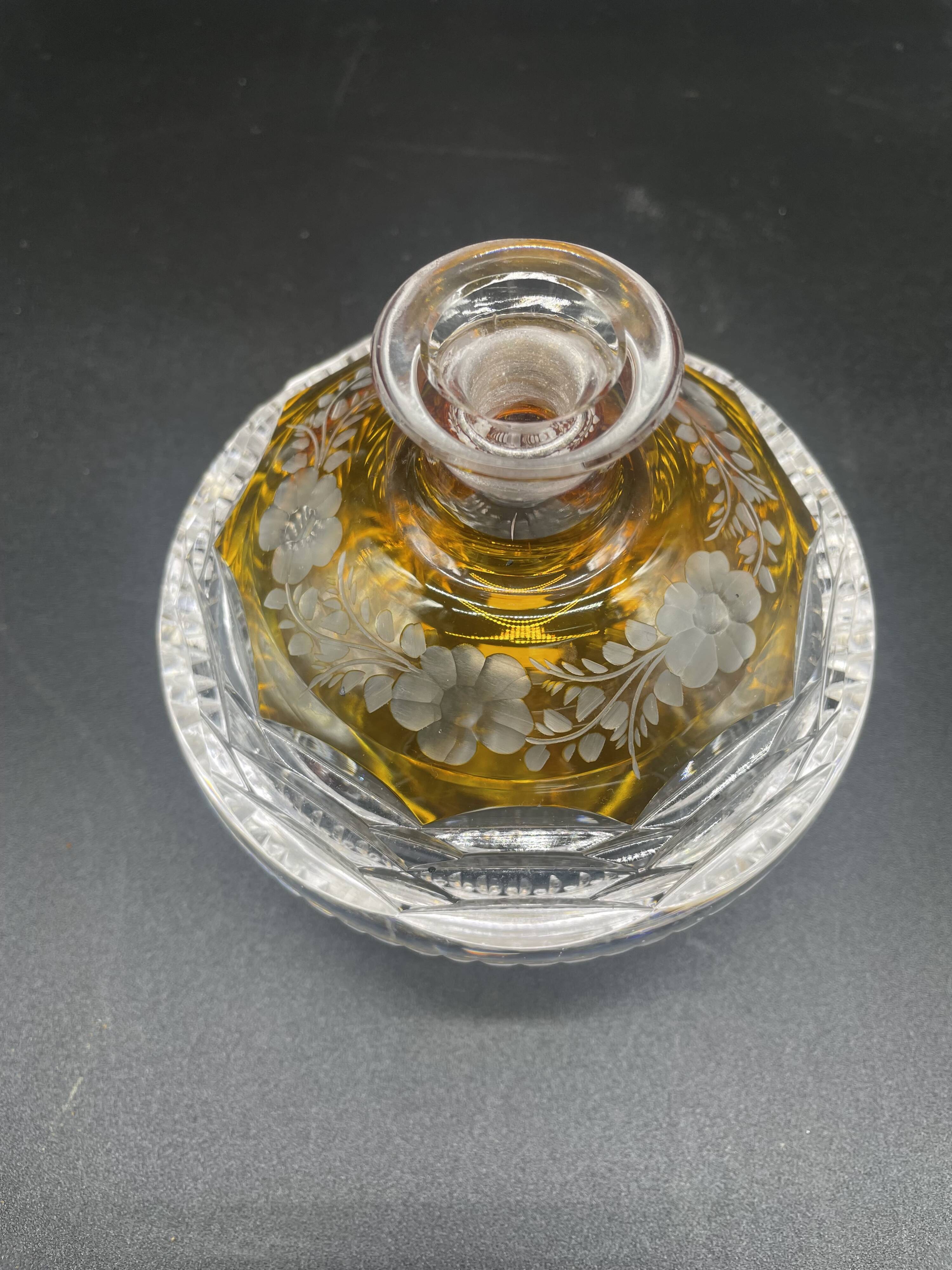 Bohemian crystal bottle, cut and engraved – Frosted floral decoration