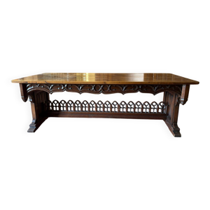 Très grande table en