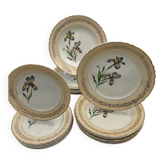 Assiettes porcelaine signée moulin des loups 18 pièces