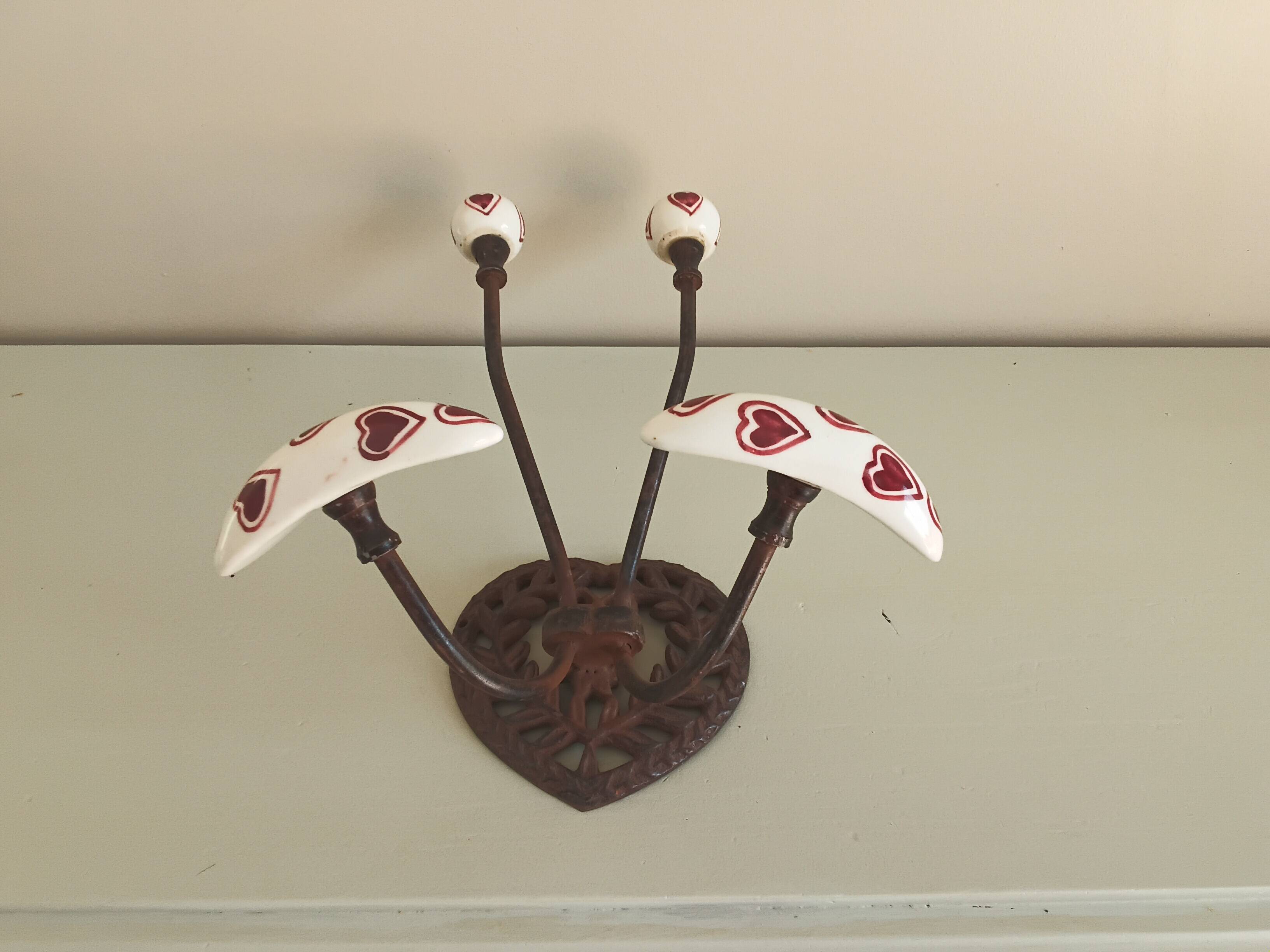 Double coat hook