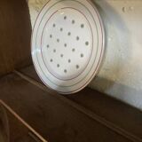 Hanging shelf for dishes