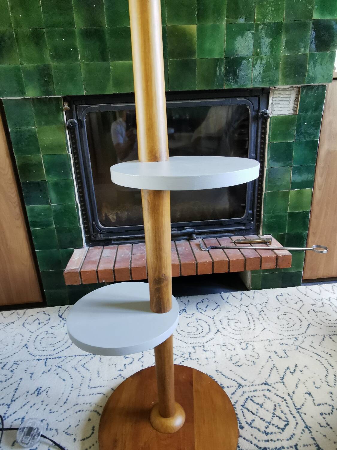 Art deco wooden floor lamp
