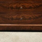 Commode de Toilette en Ronce d’Acajou, style Louis-Philippe – Fin XIXe