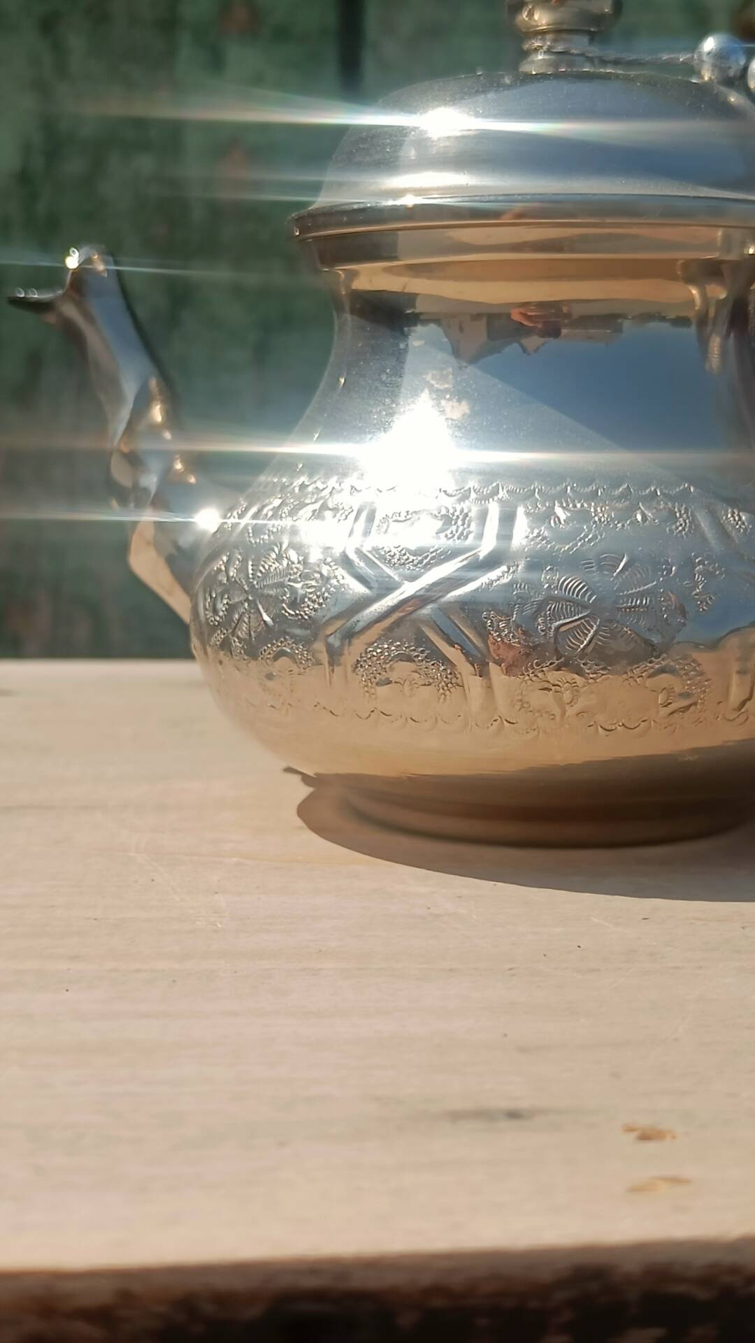 Vintage Moroccan teapot in silver-plated metal – Marouan