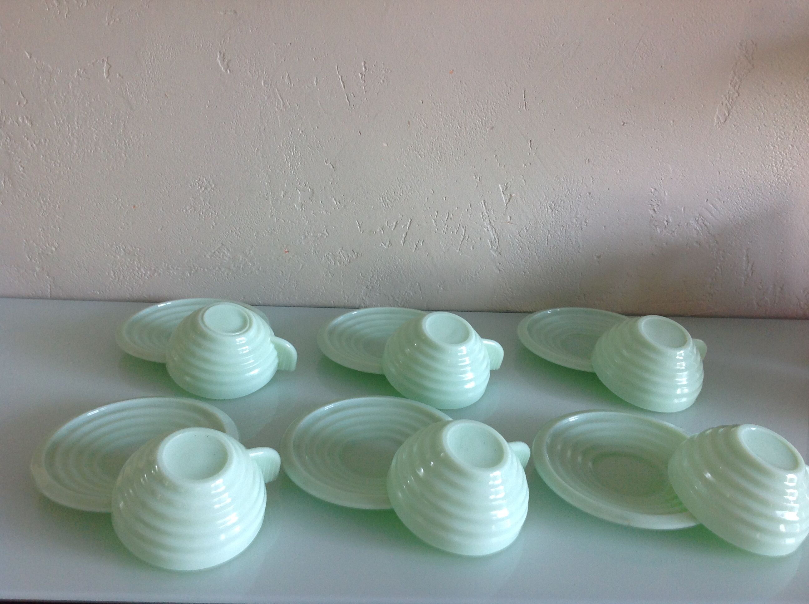 Six coffee cups and saucers in peppermint opaline 50/60