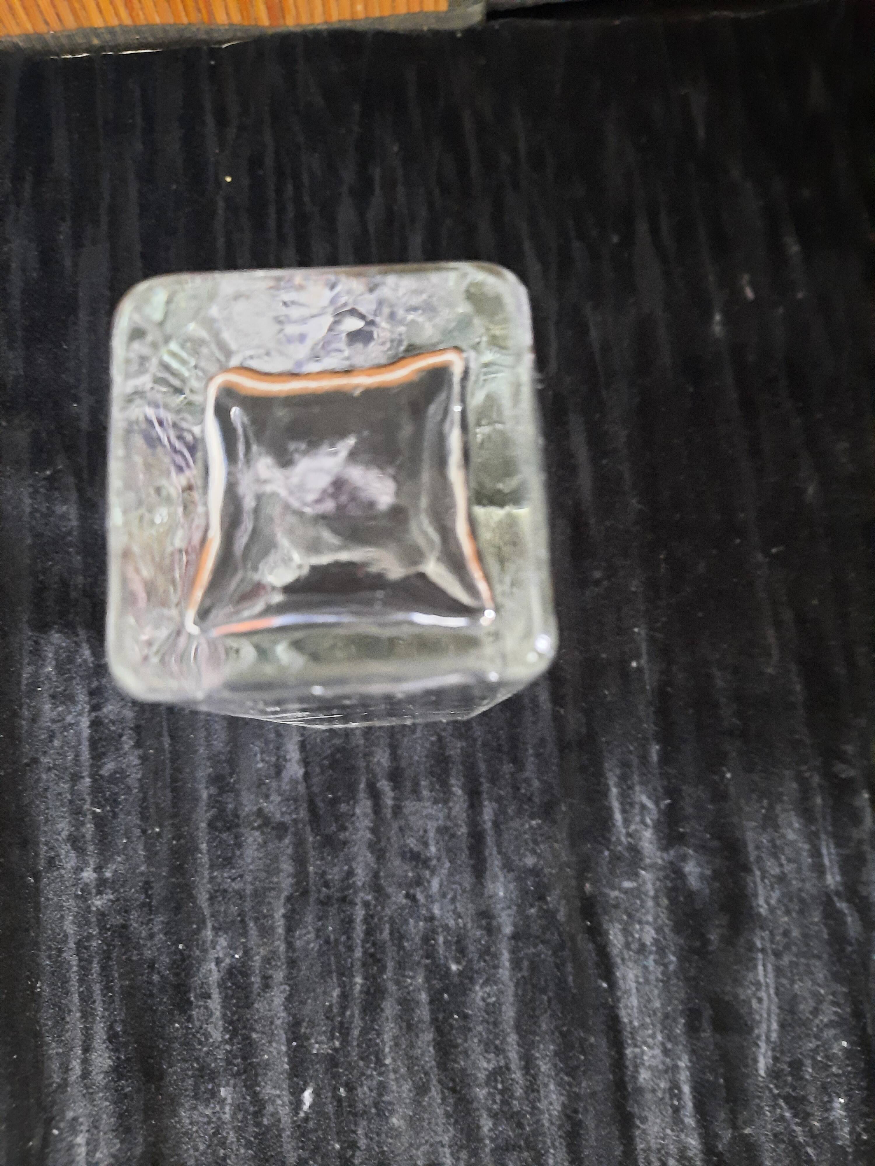 Small square glass soliflore vase - Floral iris decoration - H 19 cm