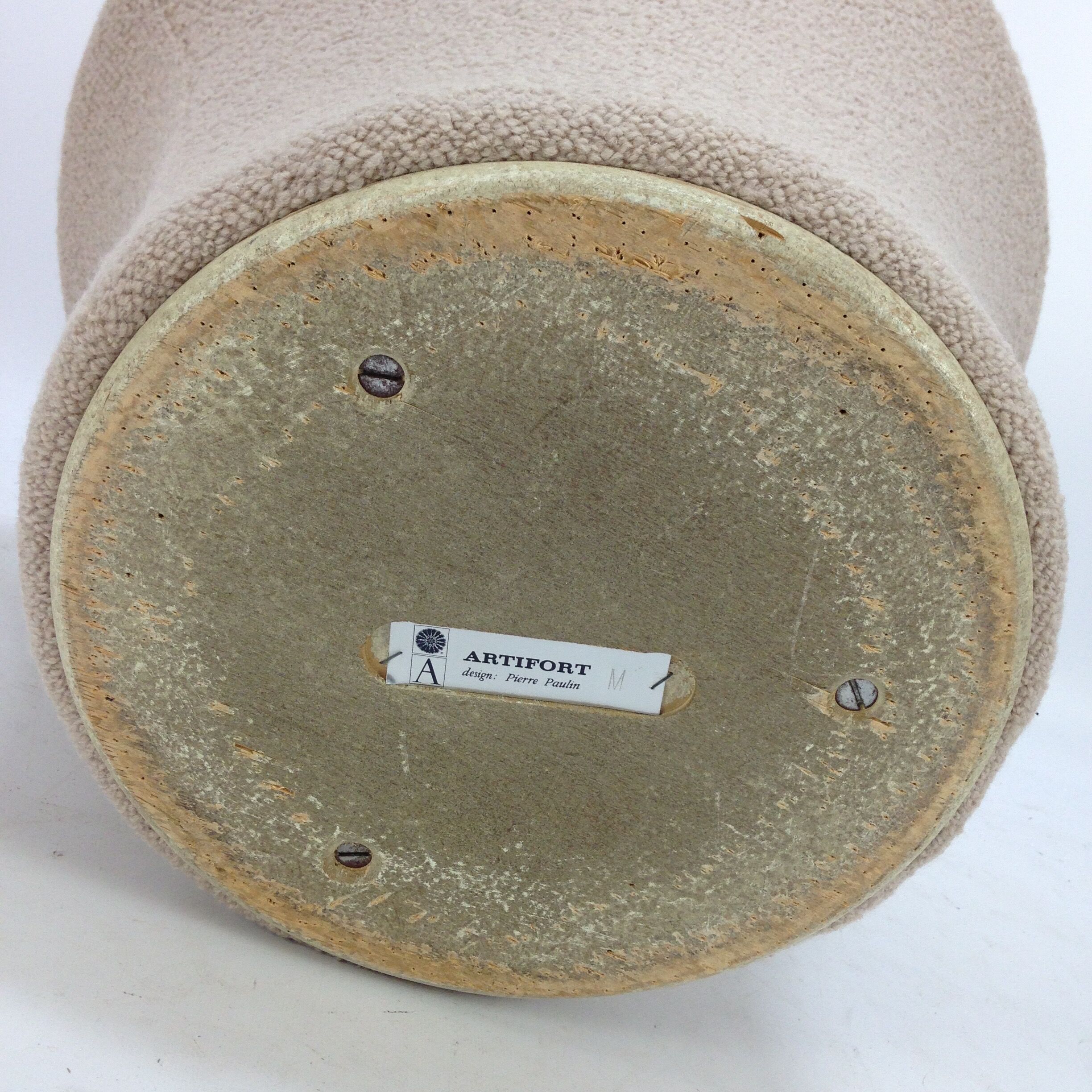Mushroom armchair with pouf by Pierre Paulin for Artifort, Pierre Frey