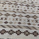Tapis certifié à motifs berbère tissé mains