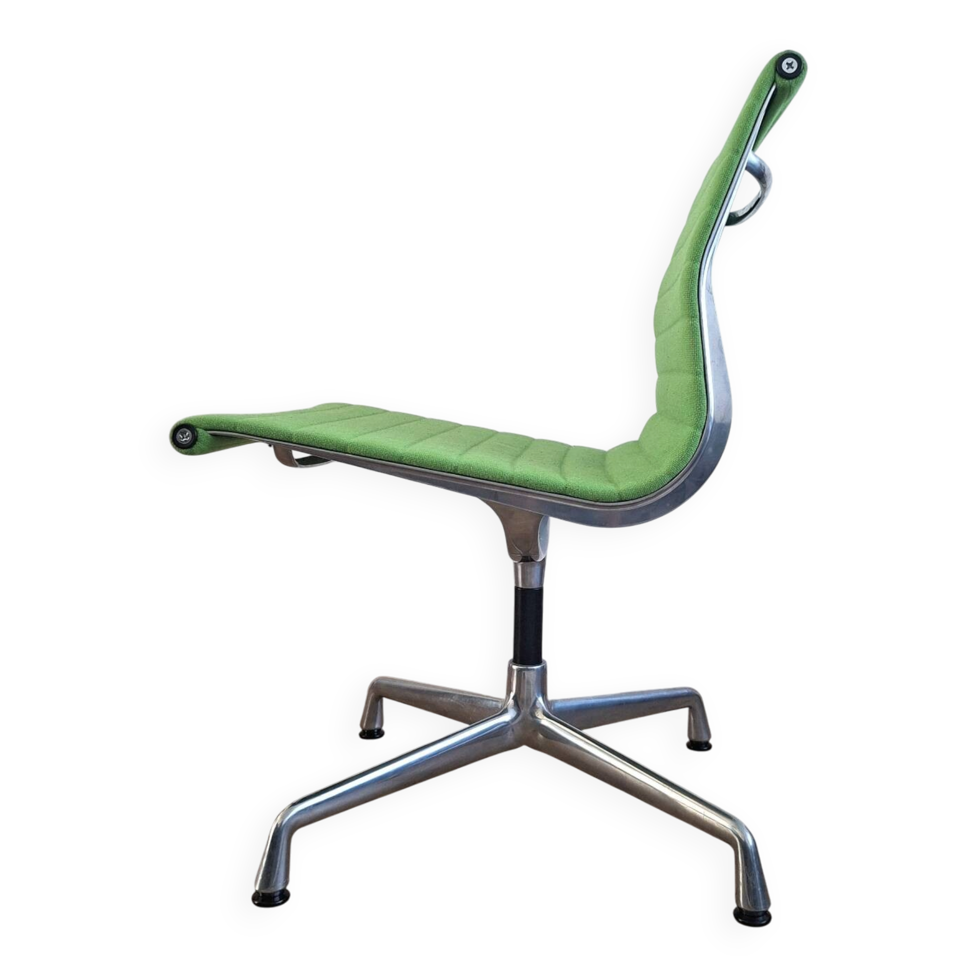 Vitra Eames 105 aluminium group