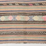 Tapis Kilim Vintage Rayé Pastel, Tons Doux, Motifs Ethniques, 174x256 Cm