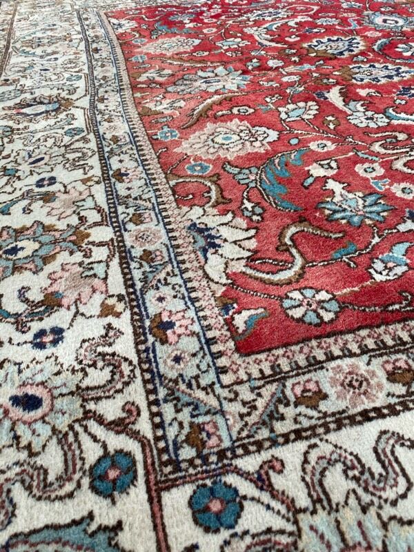 Large vintage Persian carpet tabriz 244x344 cm