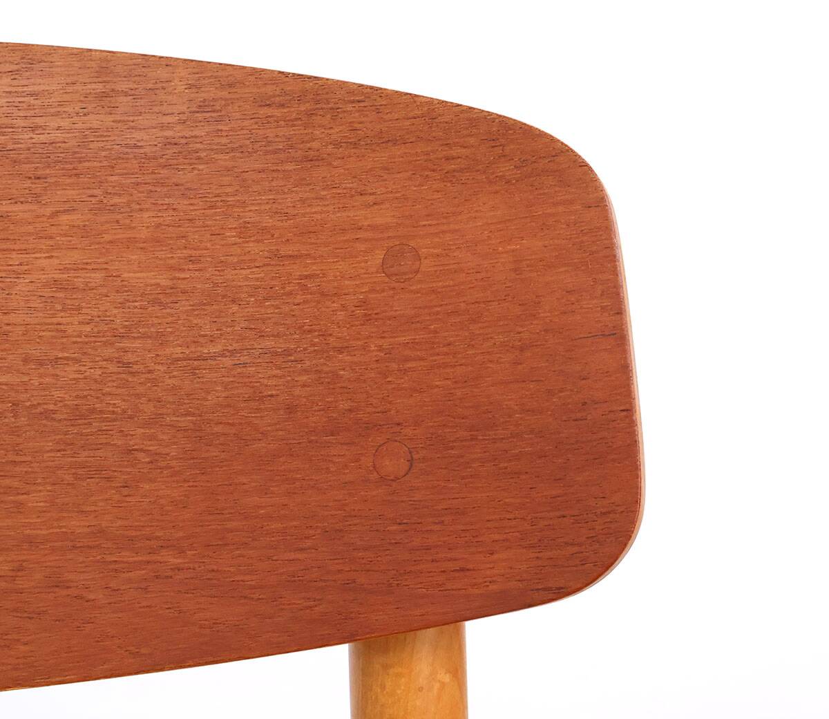 Børge Mogensen model 122 dining chairs by Søborg Møbelfabrik, 1952