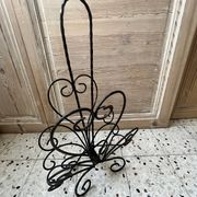Wrought iron magazine rack
