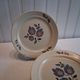 Set of 8 flat plates from St Amand model "Sologne" in good condition.