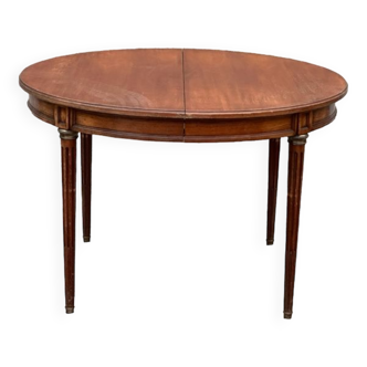 Dining room table