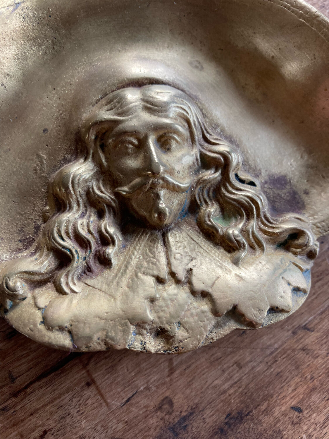 Ashtray brass musketeer dartagnan vintage