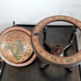 Ancien globe terrestre de bureau  en bois, Italie XXème siècle