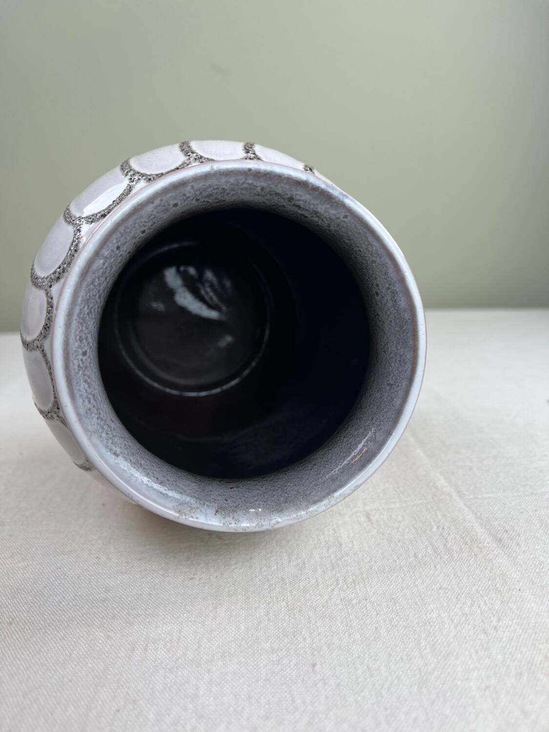 Strehla ceramic vase