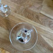 Lot de 2 petits verres signés Lalique modèle Frejus