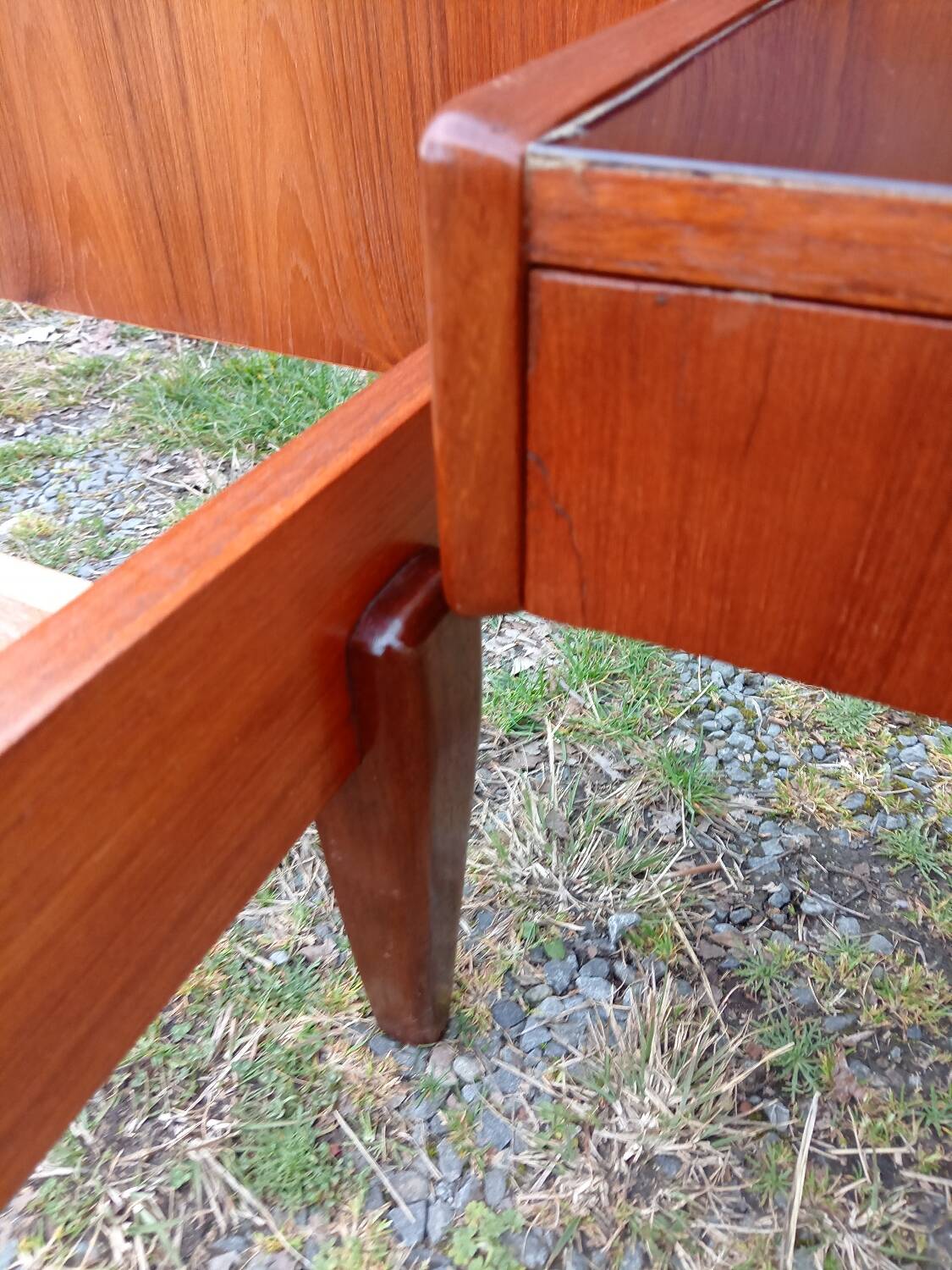 Scandinavian vintage bed