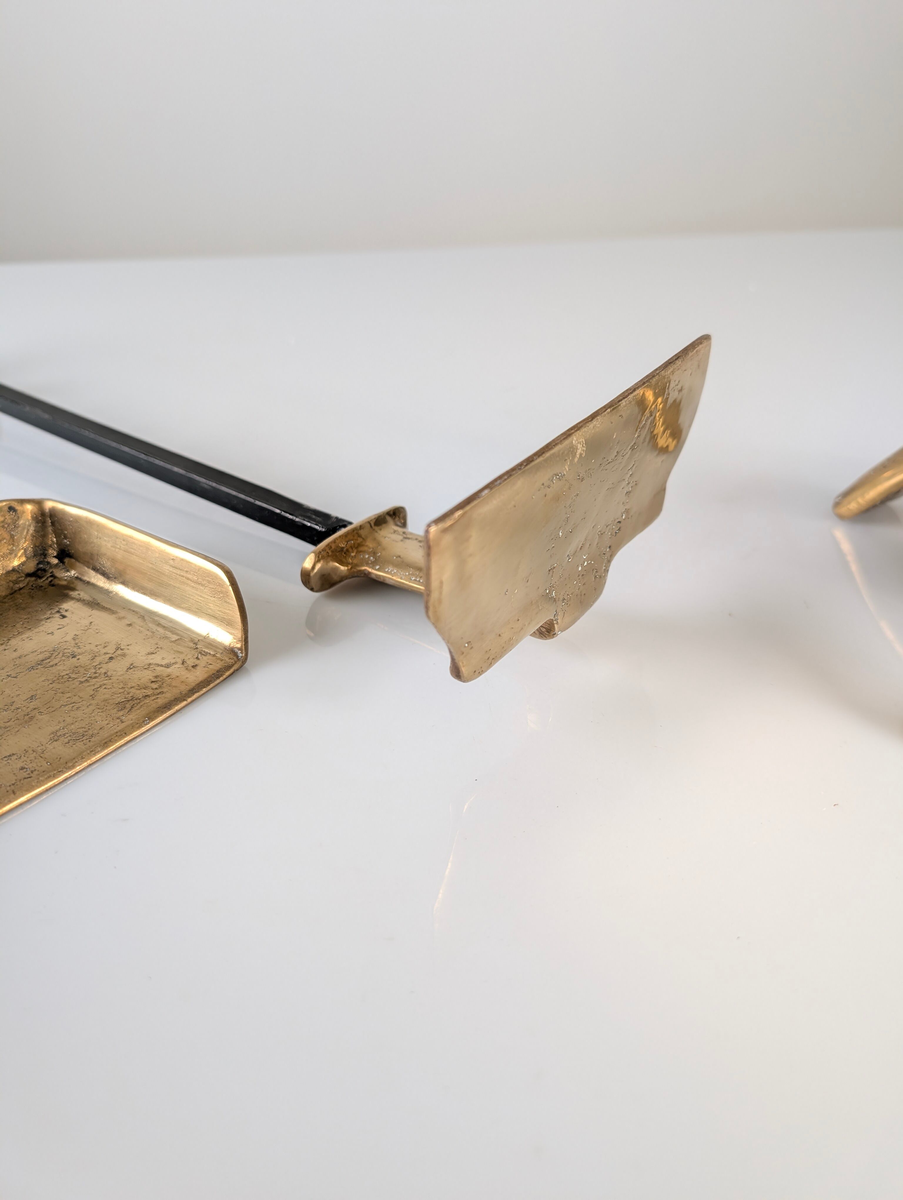 Brutalist iron and brass fireplace set by David Marshall, 1970s