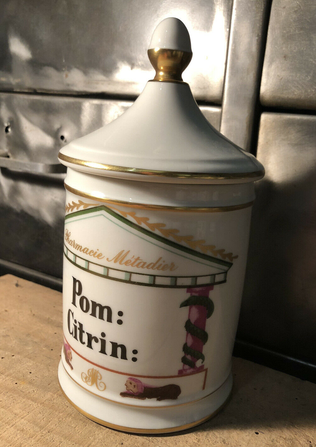 Apothecary porcelain jar from Limoges Goumot Labesse