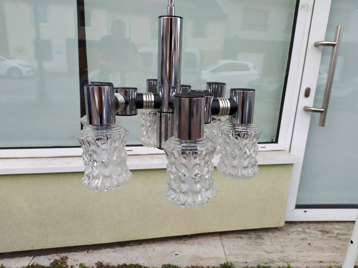 Vintage ceiling light in chrome-plated and cut glass, Targetti 1970 chandelier