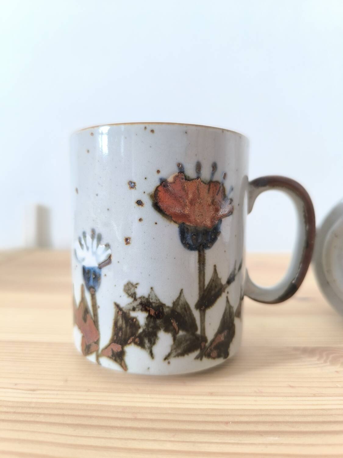 Pair of glazed stoneware mugs 1970