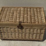 Straw storage trunk or chest 76x46