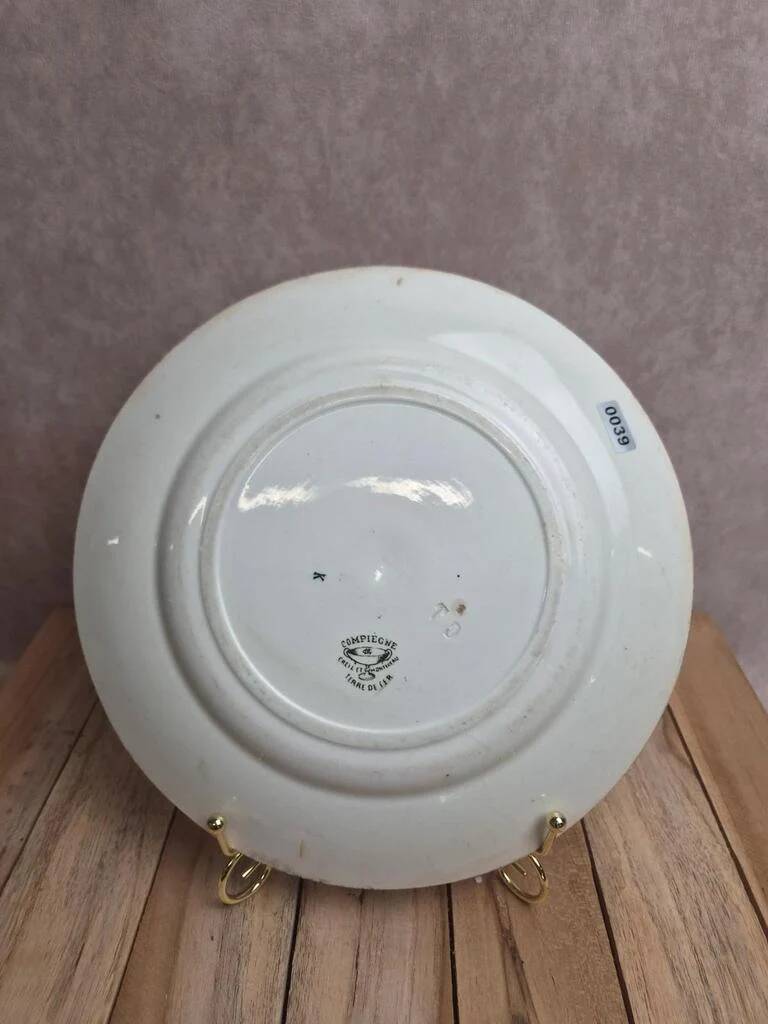 Antique ironstone plate from Creil and Montereau, Compiègne green model.