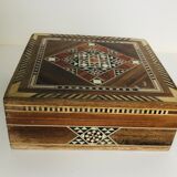 Jewelry box in wooden marquetry