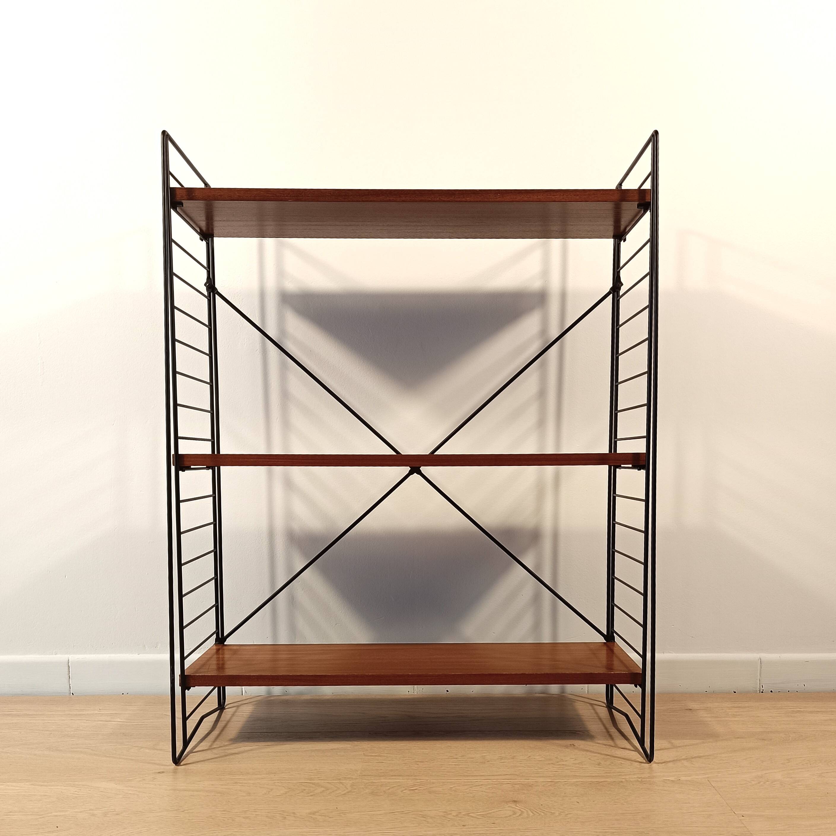 Mid century free standing rack with teak shelves by Dekker – Tomado