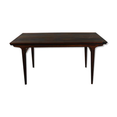 Table à manger en palissandre grainé par le Danemark Sixties belle dinine en palissandre grainé dinin