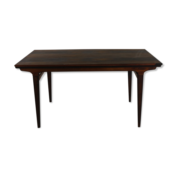 Table à manger en palissandre grainé par le Danemark Sixties belle dinine en palissandre grainé dinin