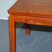 Table Basse Rectangulaire Vintage Orientale en Teck Sculpté, Chine
