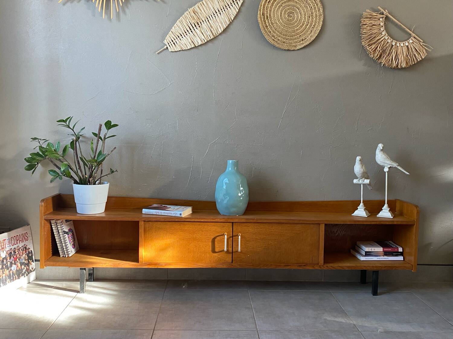 Vintage oak sideboard (shallow)
