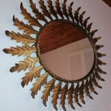 Oval sunburst mirror with leaves of acanthus 1960s