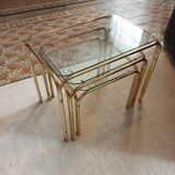 Nesting table