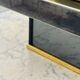 Table basse bicolore en laiton et miroir noir par Fedam