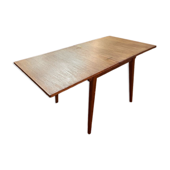 Vintage square portfolio table ep 50/60